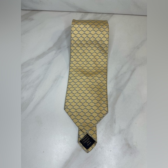 Brooks Brothers Makers corpcore yellow and grey geometric  silk necktie - Picture 1 of 3